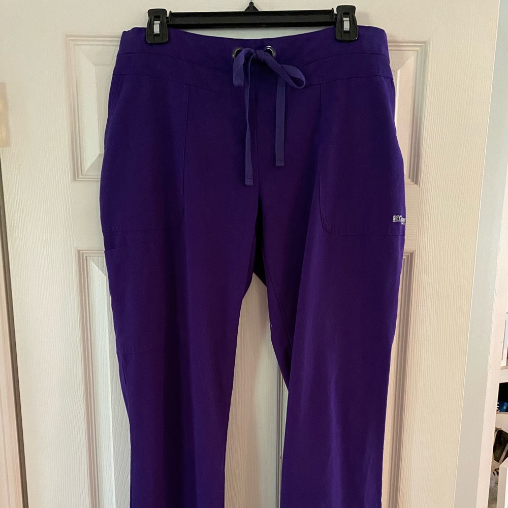 Greys anatomy purple scrub set